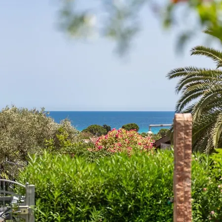 펜션 La Casa Di Silvia 코스타 레이